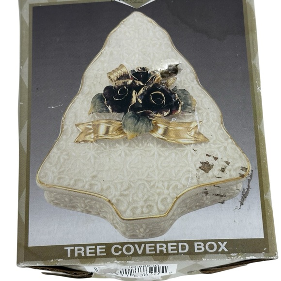 Diamond Collection Other - Tree Shaped Decorative Box with Gold Accents, Keepsake, Christmas